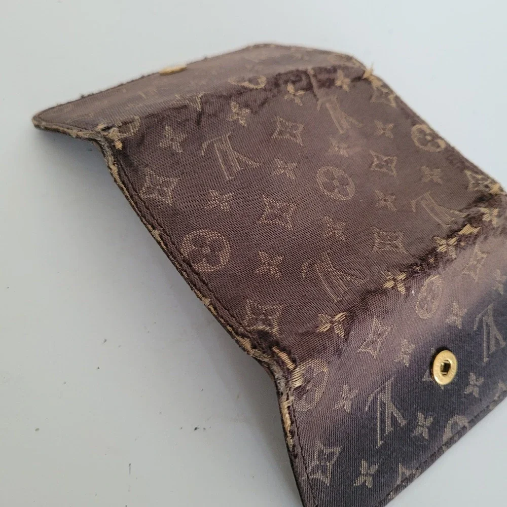 Louis Vuitton Monogram Mini Lin 6 Key Holder Brown Canvas Wallet M62991